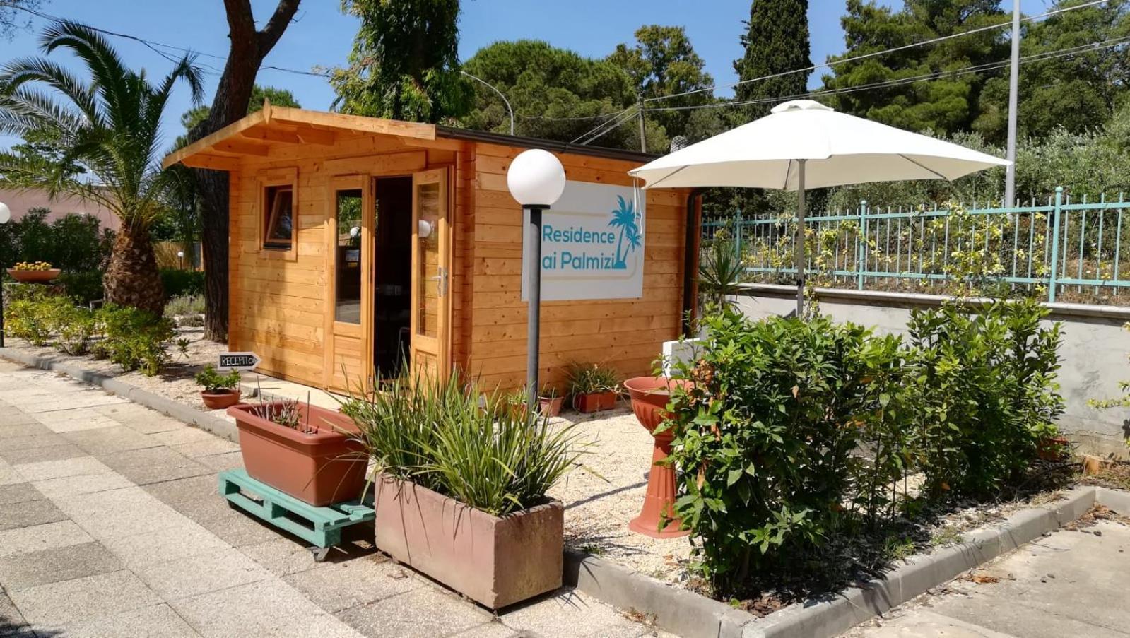 דירות קאפוליברי Lido I Palmizi מראה חיצוני תמונה